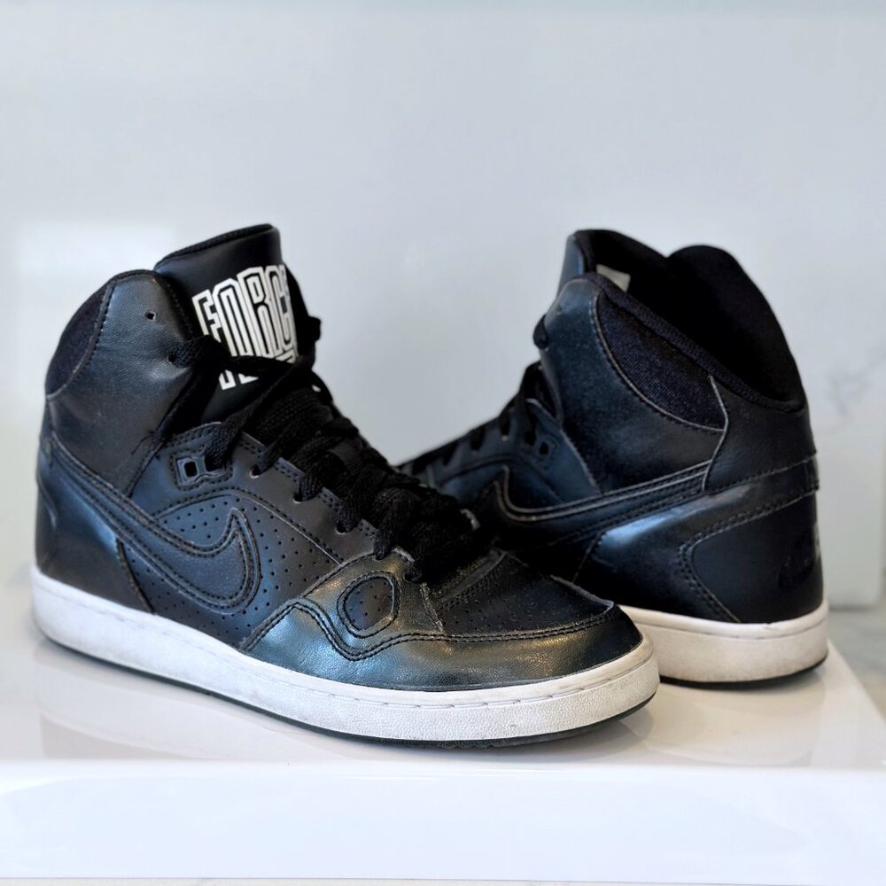 Nike Son of Force
